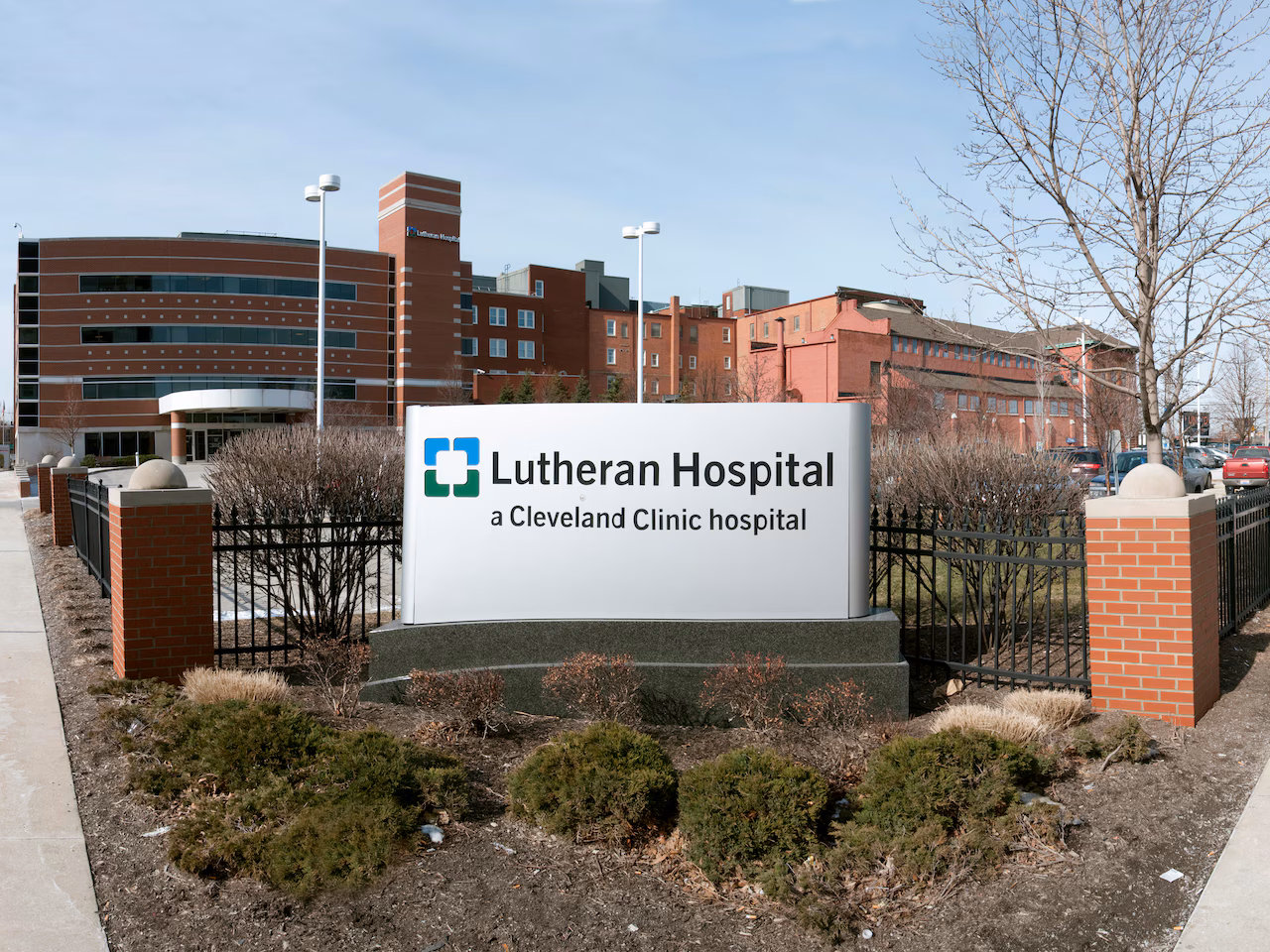 Lutheran Hospital workers end strike with new contract