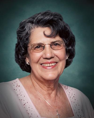 Vivian Rosalie Straight
