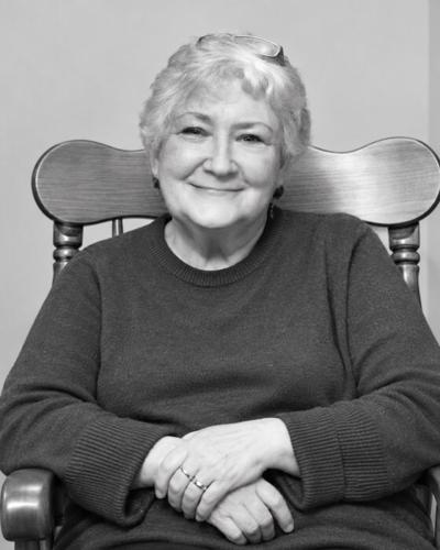 Linda J. Wise (Straughn)